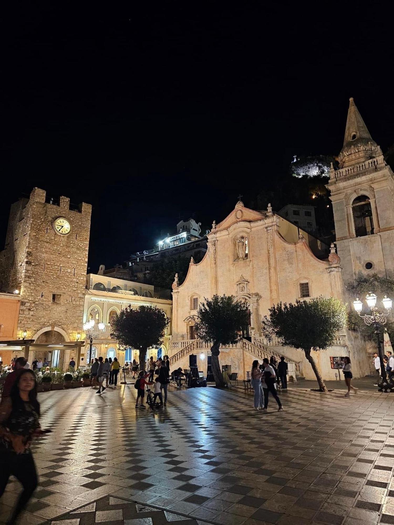 Humboldt Luxury Rooms Taormina Dış mekan fotoğraf